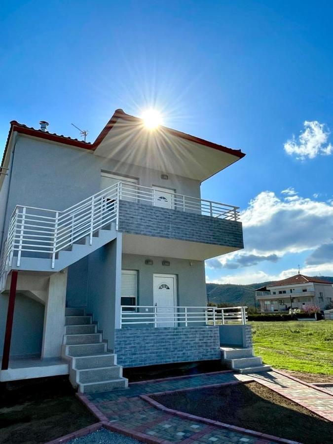 The Breeze & Sunlight Apartment Vrasná Buitenkant foto